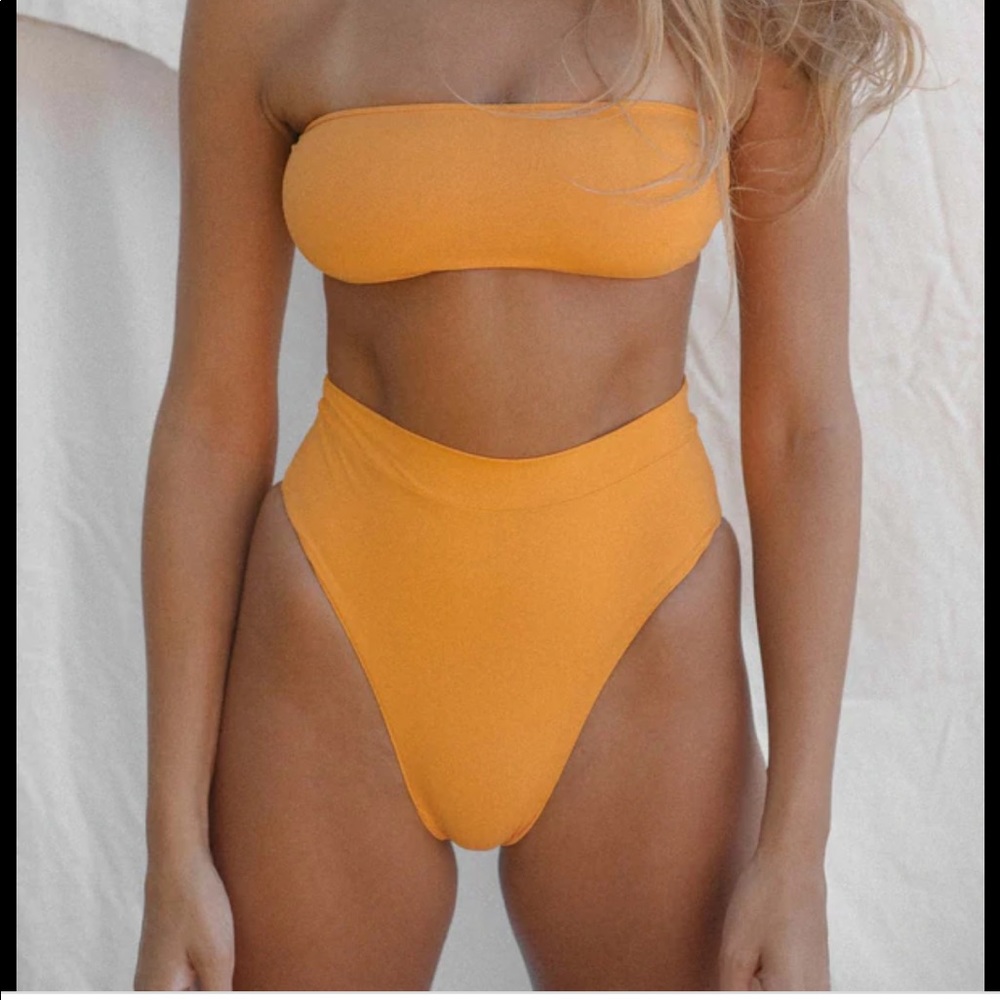 TOAST SWIM - L top, M bottom. With tags!